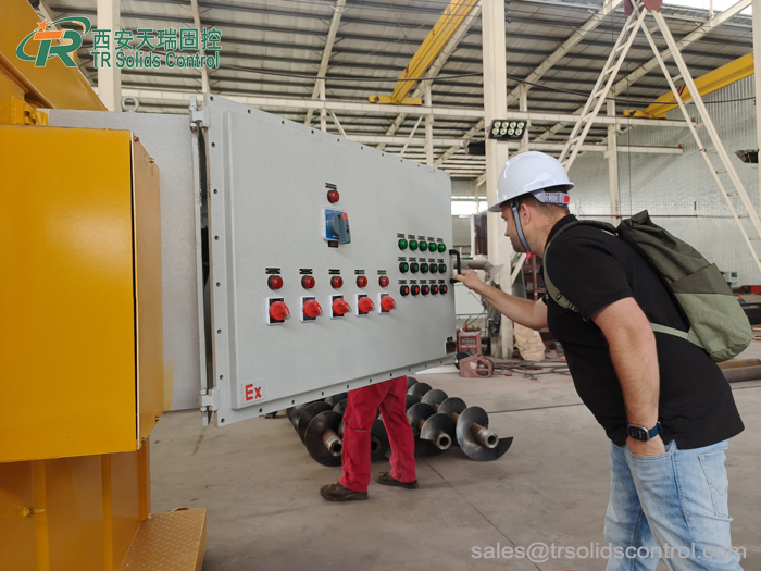 檢查固態(tài)控制系統(tǒng)中的電氣系統(tǒng)