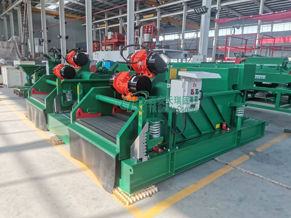 天瑞固控車間-振動篩