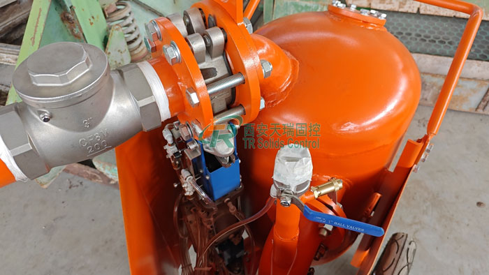 輸送顆粒、粉末、泥漿、高濃度污泥、油泥、礦漿等固體真空泵