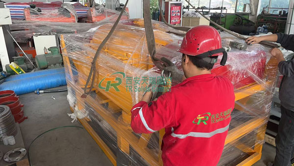 高速離心機(jī)-帶加藥裝置450離心機(jī)